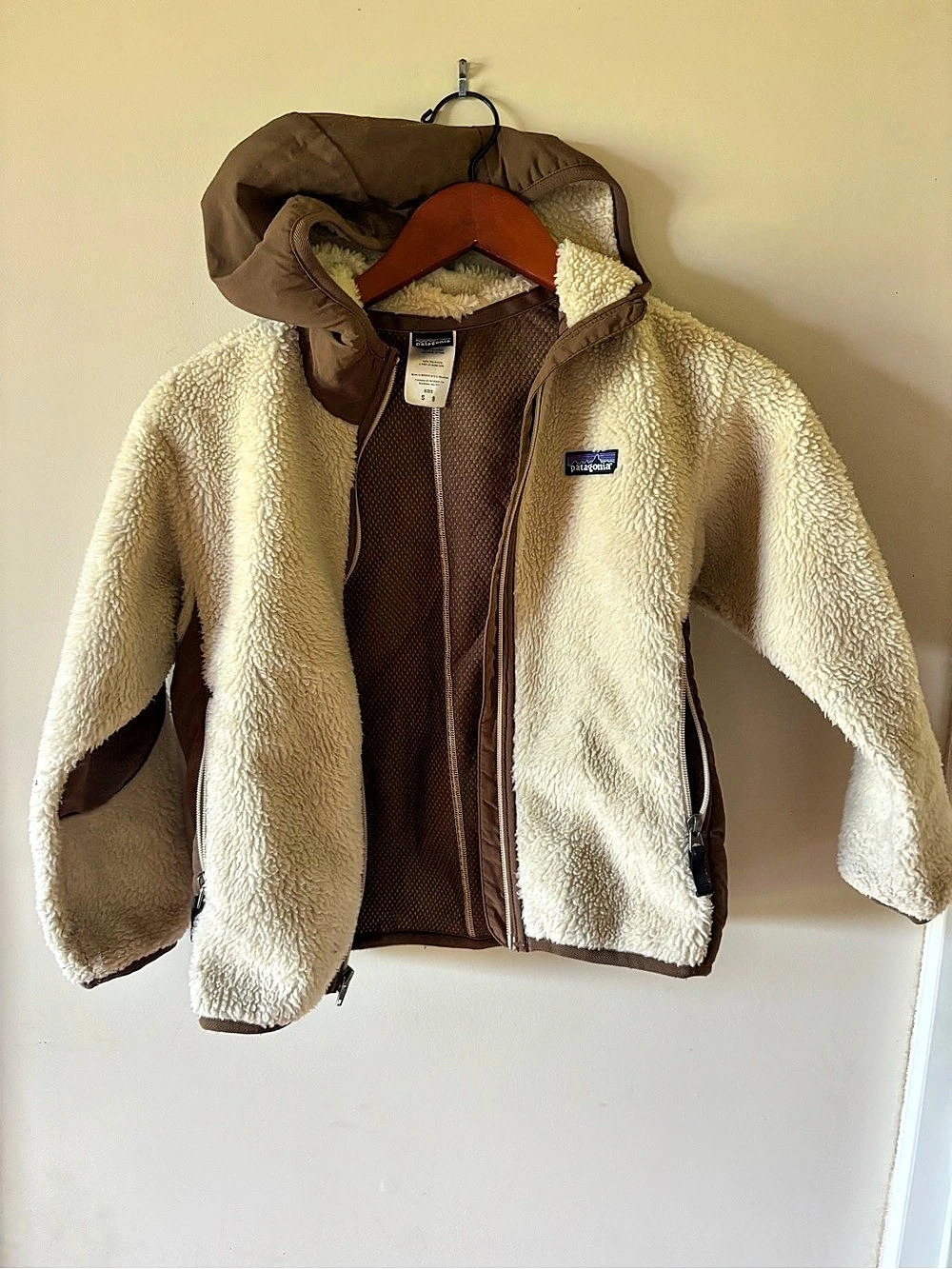 Patagonia Kids' Retro-X Hoody Fleece Jacket Cream & Brown Size Small (8)